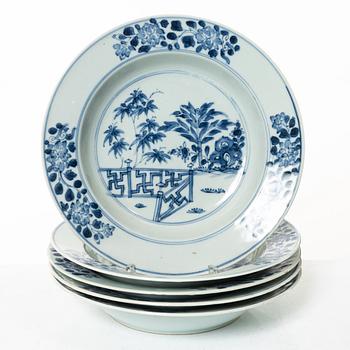 Djupa tallrikar, 8 st, kompaniporslin, Kina, Qingdynastin, Qianlong (1736-95).