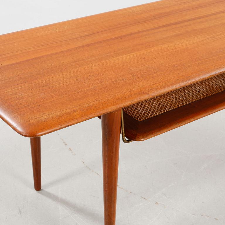 A sofa table, model fd 516, designed by Peter Hvidt & Orla Mølgaard-Nielsen, made by France & Søn, Denmark, 1950s/60s.