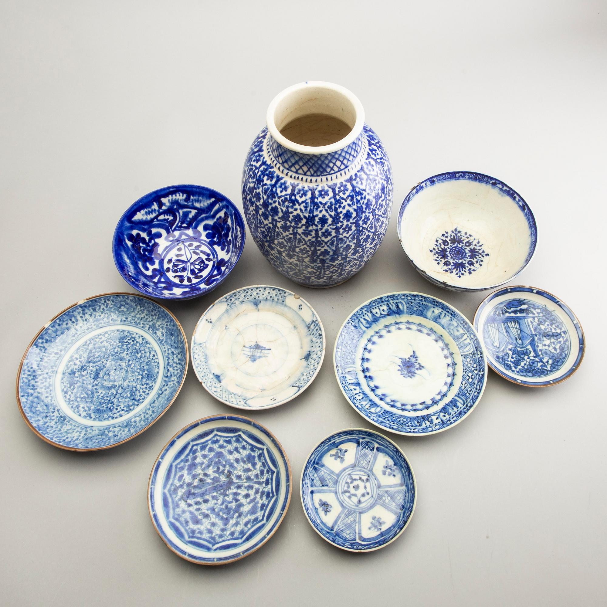 A group of persian cream ware, 18th/20th Century.  (9 pieces).