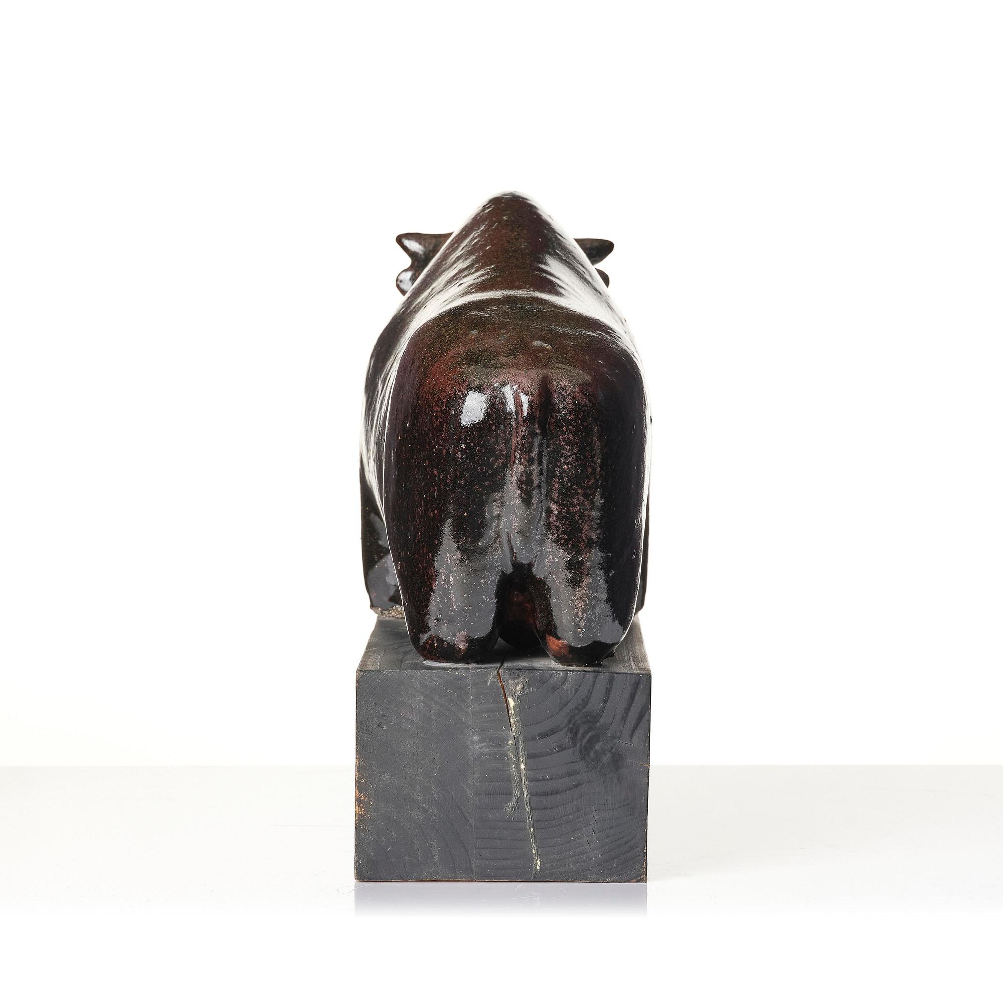 Ulla & Gustav Kraitz, skulptur, stengods, tjur, Förslöv.