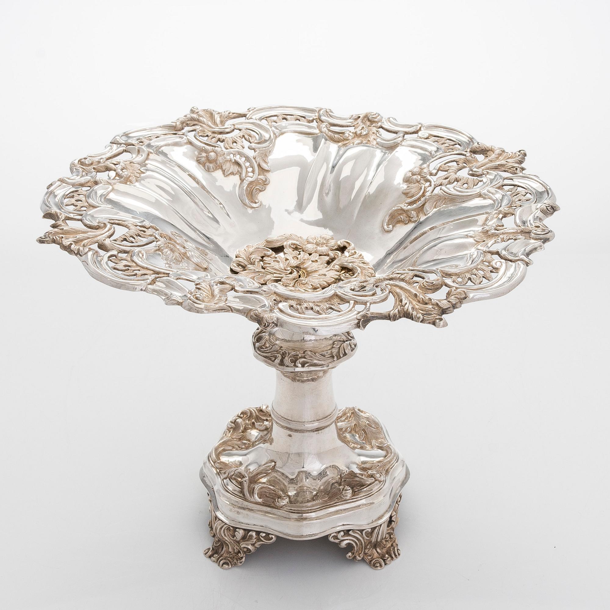 A silver centerpiece bowl, neo-Rococo, Gustav Möllenborg, Stockholm 1848.