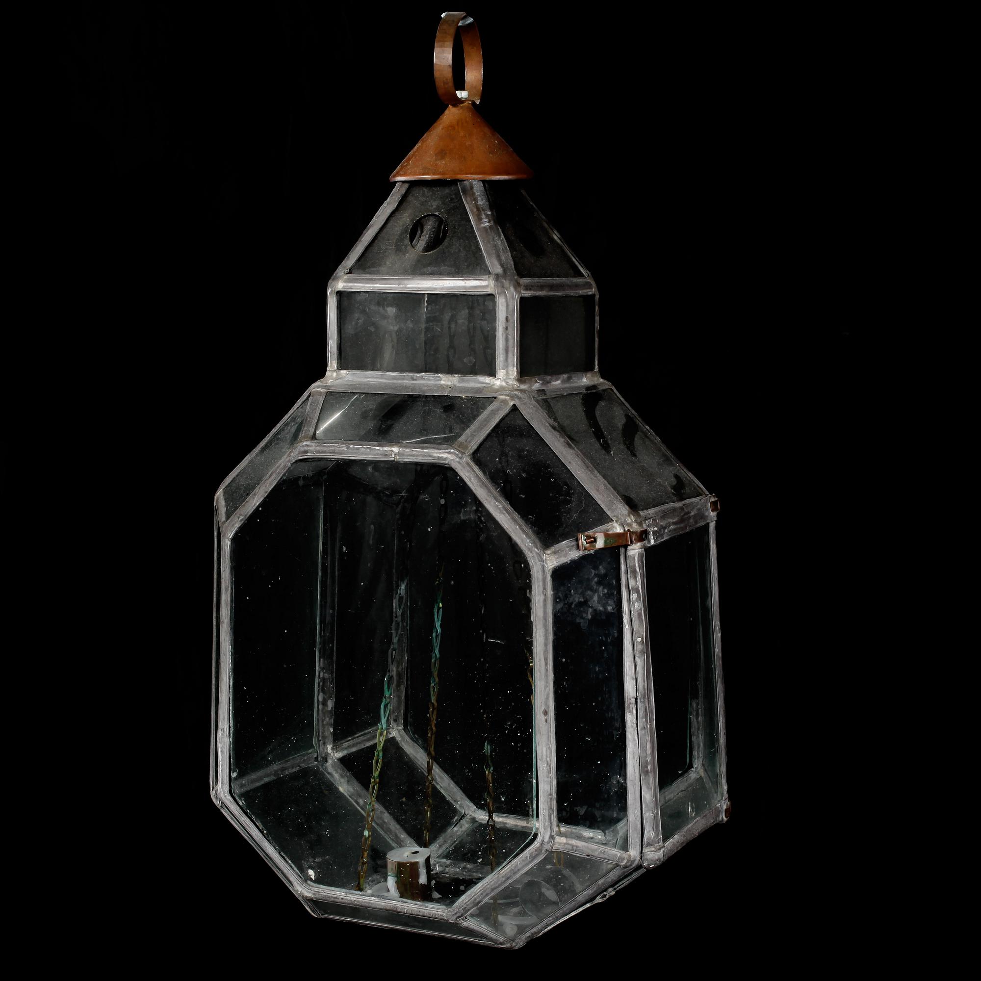 LYKTA, 1800/1900-tal, höjd 50 cm.