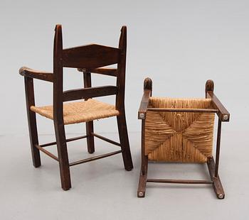KARMSTOLAR, 1 par, renässansstil, 1900-talets första hälft.