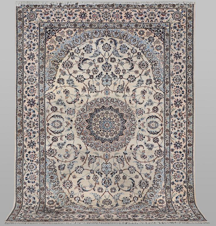 A carpet, Nain, part silk, 9 laa, ca 302 x 203 cm.