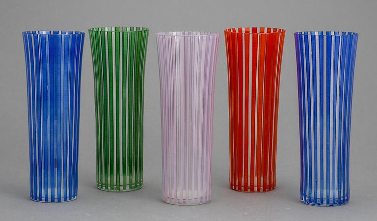 SKÅLAR, GLAS, KARAFF OCH FAT, 16 delar, glas, "Strikt", Bengt Orup, Johansfors. Formgiven 1953.