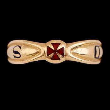 RING, 18 k guld, 1917. Vikt 8,9 g.