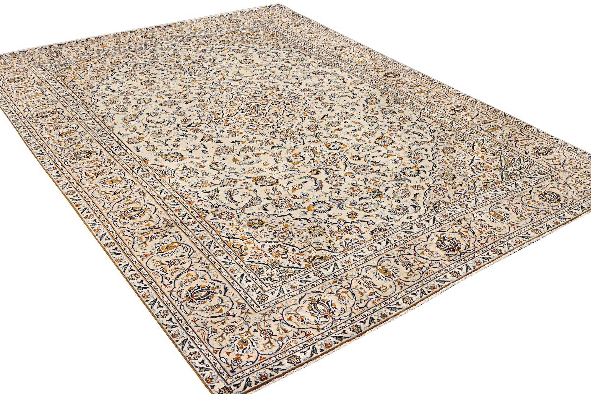 A Kashan carpet, c. 388 x 285 cm.