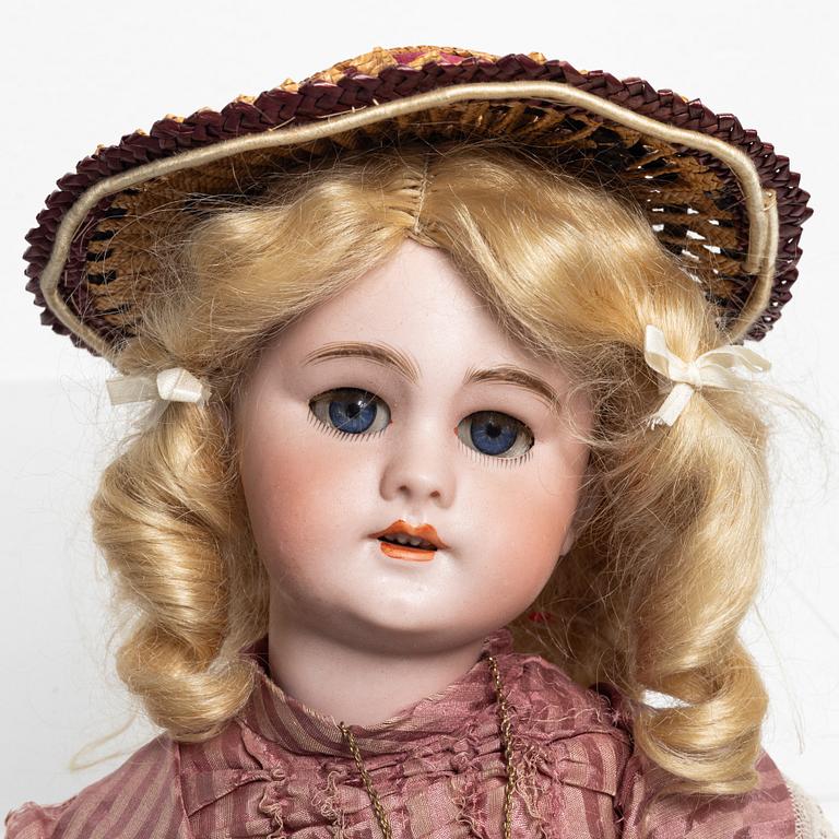 Girl doll, Bebe Jumeau, around the year 1900.