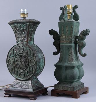 BORDSARMATURER, 2 st, orientaliska, 1900/2000-tal.