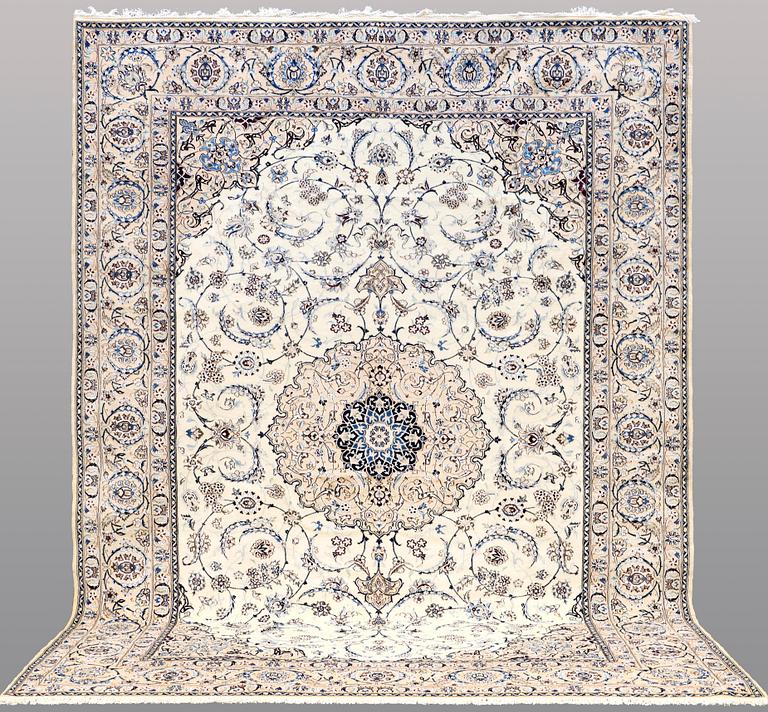 MATTA, Nain part silk, s.k 9LAA, ca 407 x 300 cm.