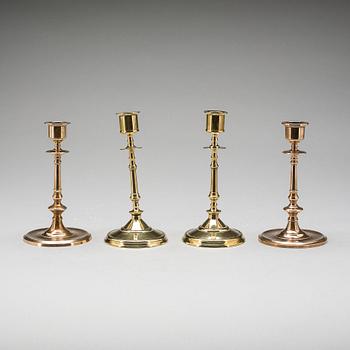 PARTI LJUSSTAKAR, mässing, 2 par. Skultuna samt Eskilstuna. 1800/1900-tal.