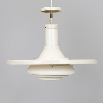 Alvar Aalto, taklampa, modell A 337, "Flygande tefat", Valaistustyö.