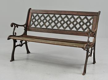 TRÄDGÅRDSSOFFA, 1900-tal.