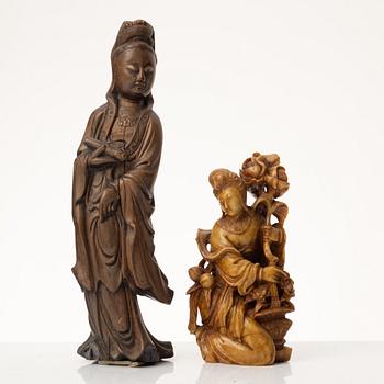 Skulpturer, två stycken, bambu och sten. Sen Qingdynasti.