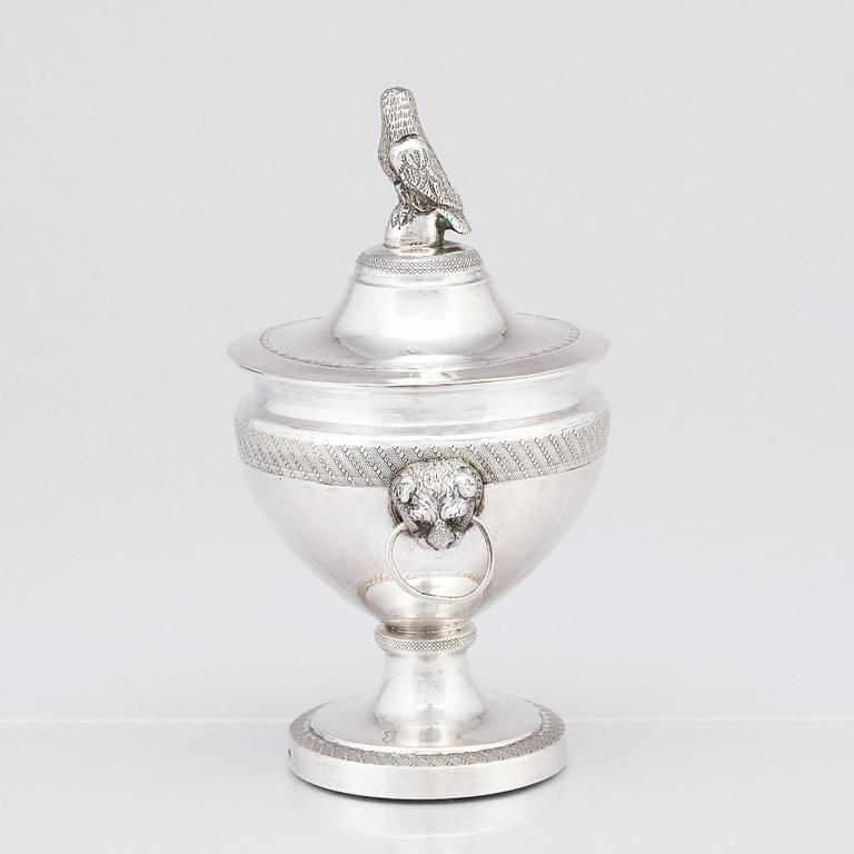 Suger bowl with lid, silver, unidentified master, possibly Raffaele Sisino, Naples 1832-1872.