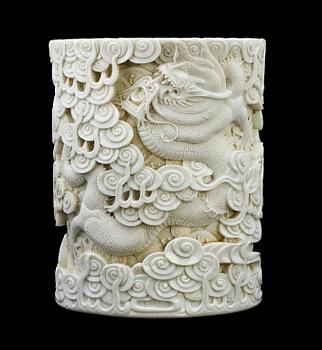 PENSELSTÄLL, Blanc de Chine, Kina, 1900-tal.