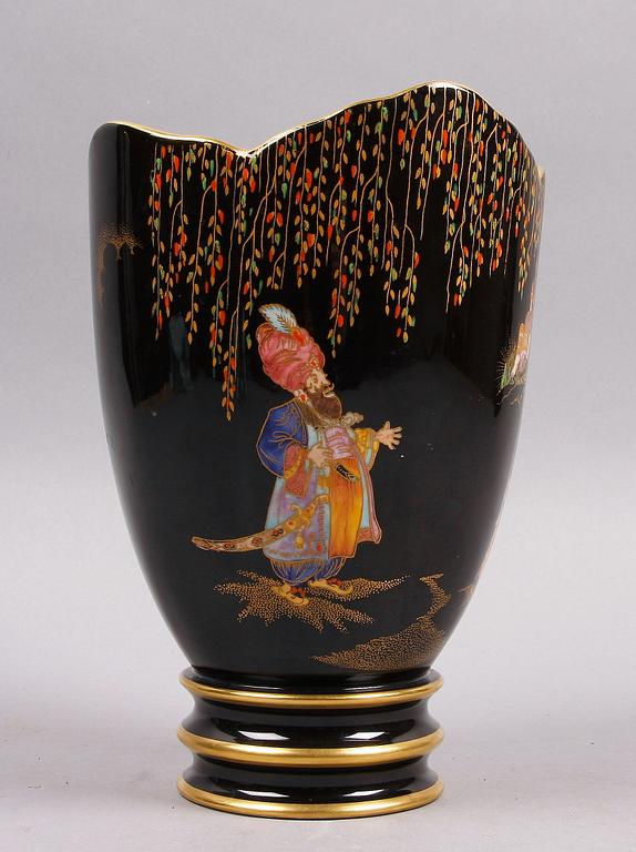 VAS, flintgods, Carlton ware, England. 1930/40-tal.