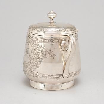 A parcel-gilt russian silver sugar bowl, Moscow 1895.