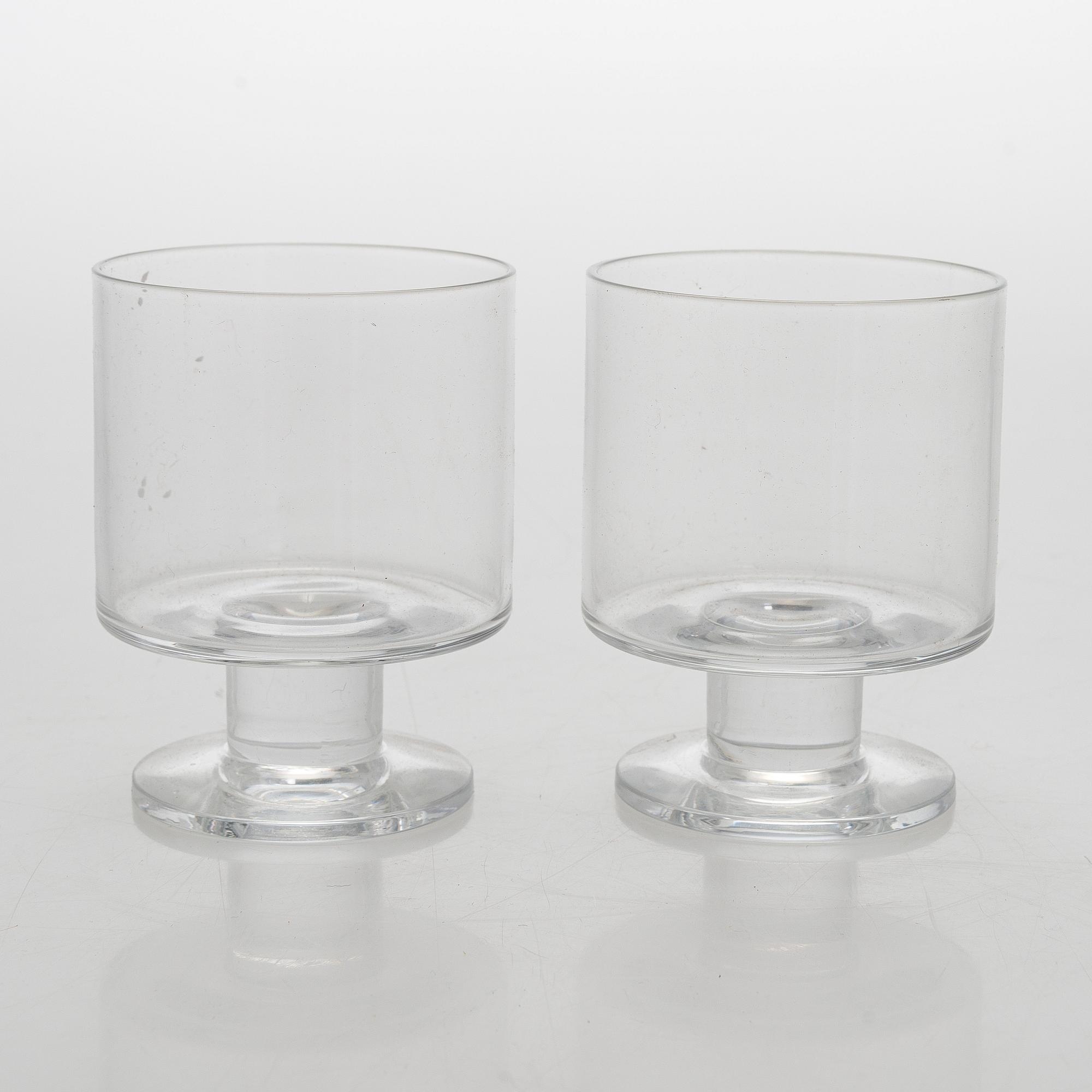 Timo Sarpaneva, set of 12 'Triennale' drinking glasses for Iittala. In production. 1996 - 1997.