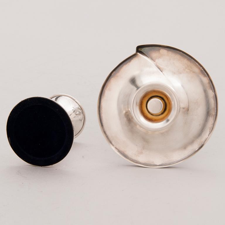 PEKKA PIEKÄINEN, LJUSSTAKAR, 2 st, silver, stämplade PP, Finland 1992 och 2008.