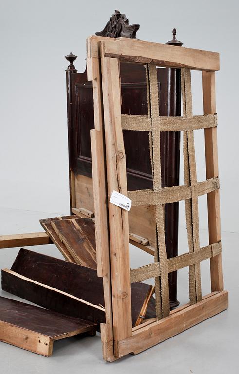 SÄNG, senempire, 1800-talets slut.