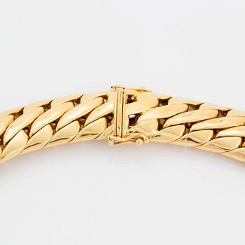 Bucherer collier 18K guld med runda briljantslipade diamanter.