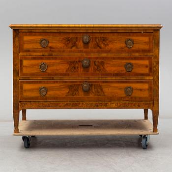 A first half of the 20th century Louis XVI style chest of drawers.