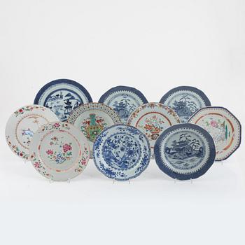 A group of nine Chinese export porcelain plates, 18th and 19th century and one plate probably Samson.