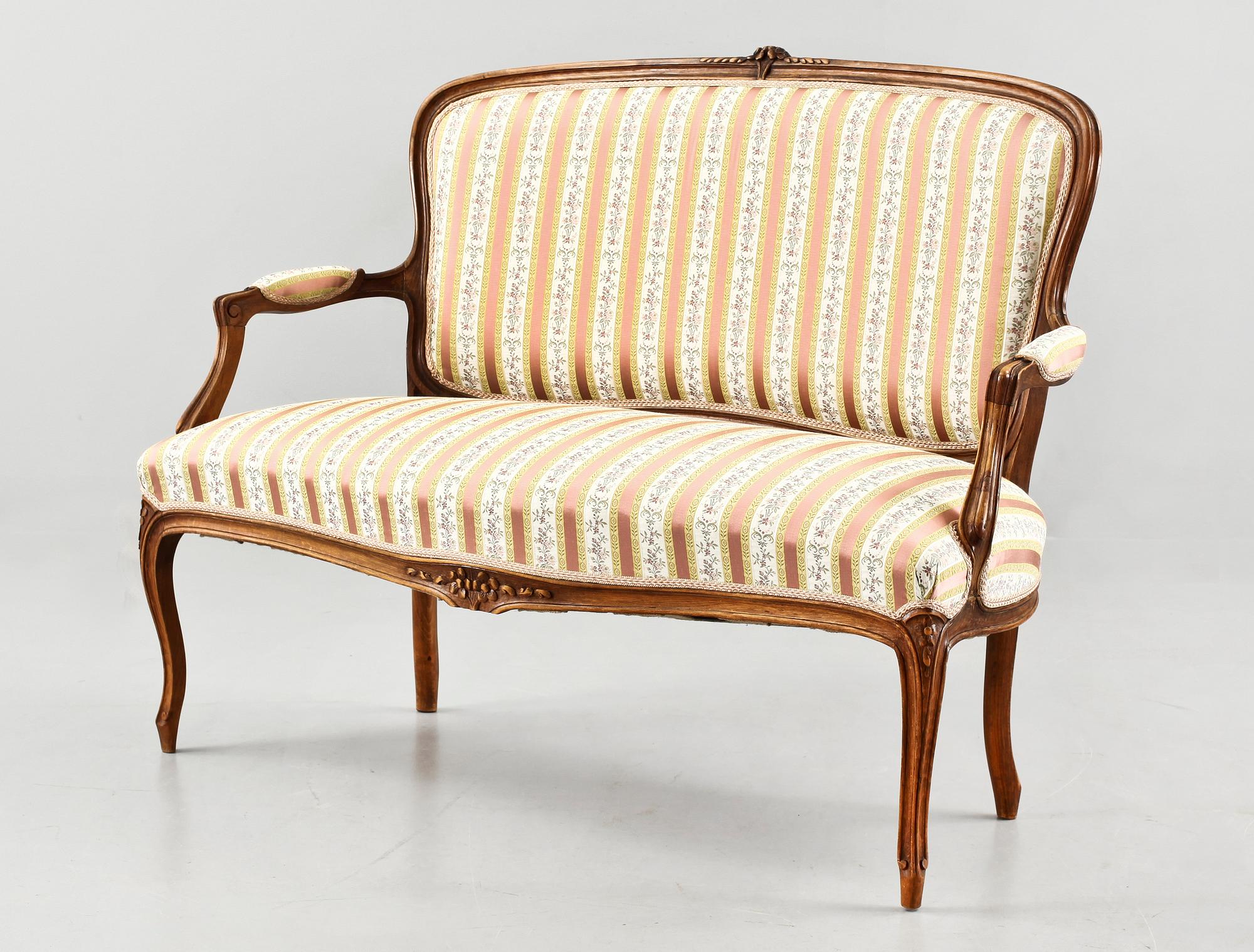 SOFFGRUPP, 3+1 delar, rokokostil, 1900-tal.