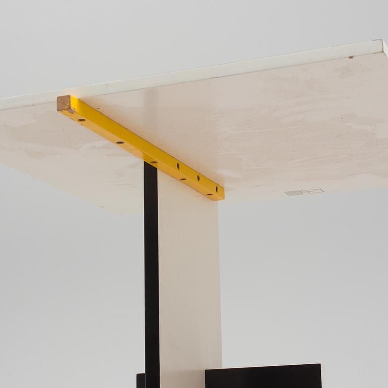 GERRIT RIETVELD, table, Schroeder 1, Cassina.