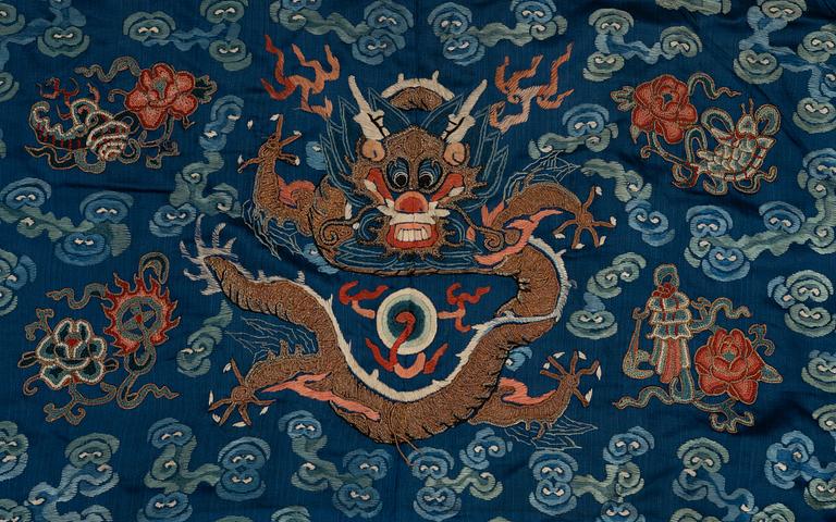 A Chinese embroidered silk robe, Qing dynasty, 19th Century.