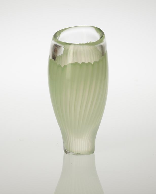 A Vicke Lindstrand glass vase, Kosta 1950's-60's.