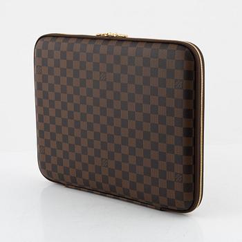 Louis Vuitton, A Damier Ebene laptop case, 2009.