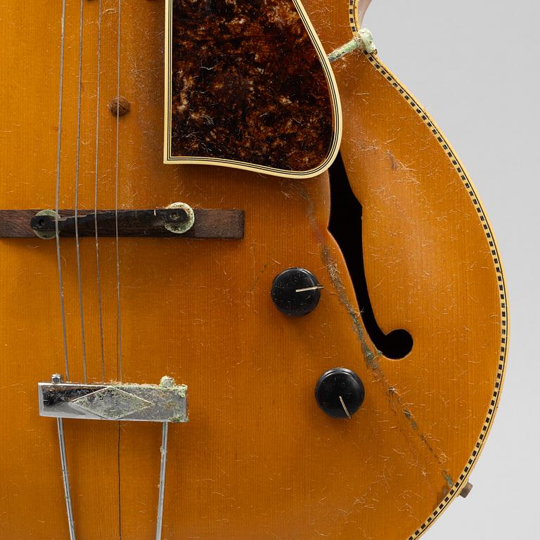 Gibson, "L10", halvakustisk gitarr, 1934, USA.
