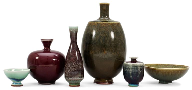 Four different stoneware vases and two bowls, by Berndt Friberg, Gustavsberg studio.