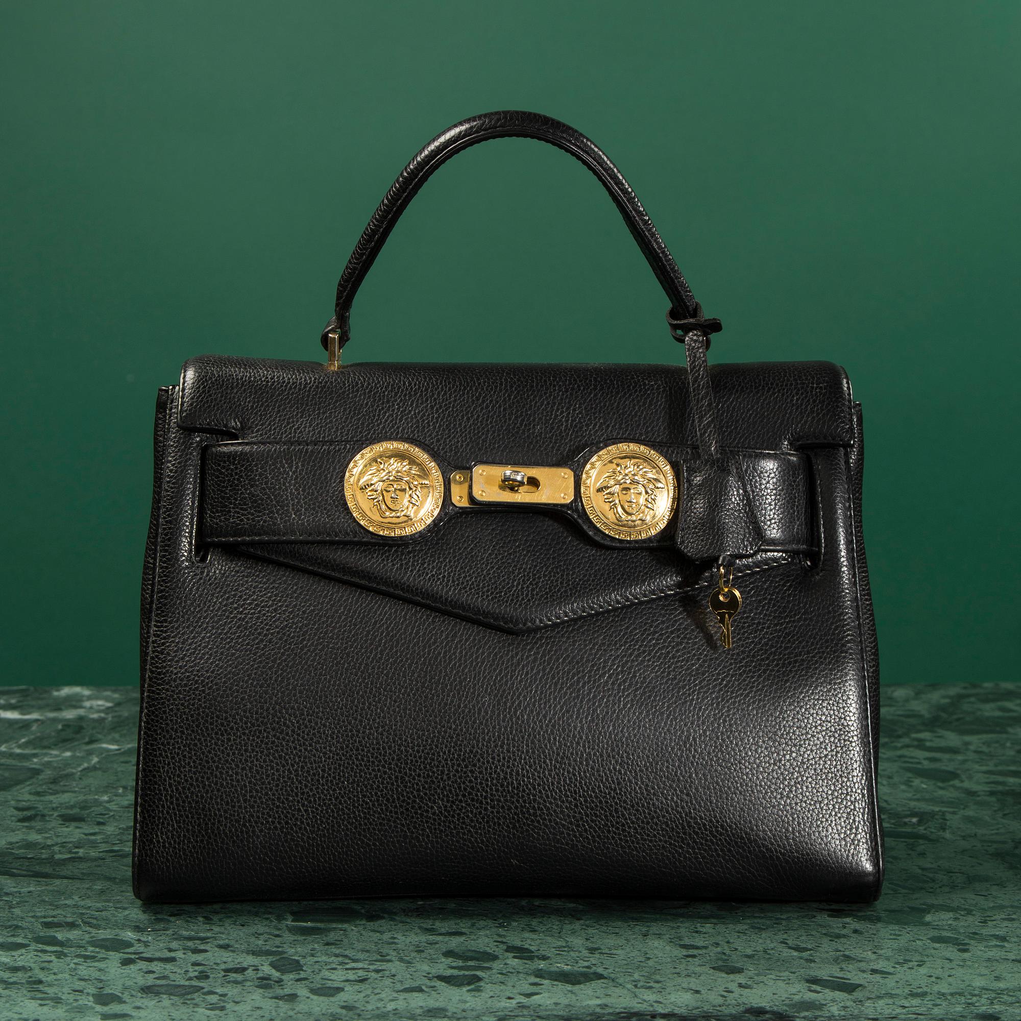 VÄSKA, Gianni Versace 1997.