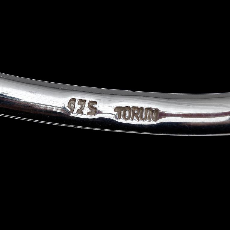 ARMRING, sterling silver, Torun Bülow Hübe, 2000-tal. Vikt 14 g.