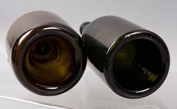 FLASKOR, 2 st, 1800-tal.