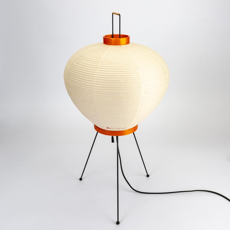 Isamu Noguchi,  bordslampa "9a" Akari.