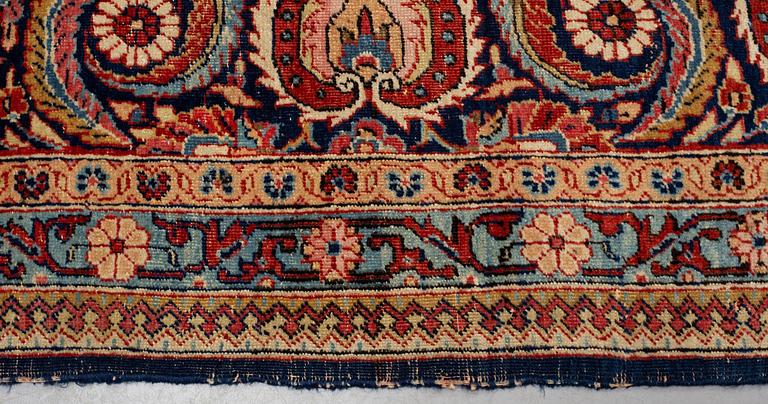 A carpet, semi-antique Tabriz, ca 357,5 x 253,5-263 cm.