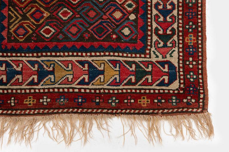 Bönematta, antik Kazak, södra Kaukasus, ca 184 x 89 cm.