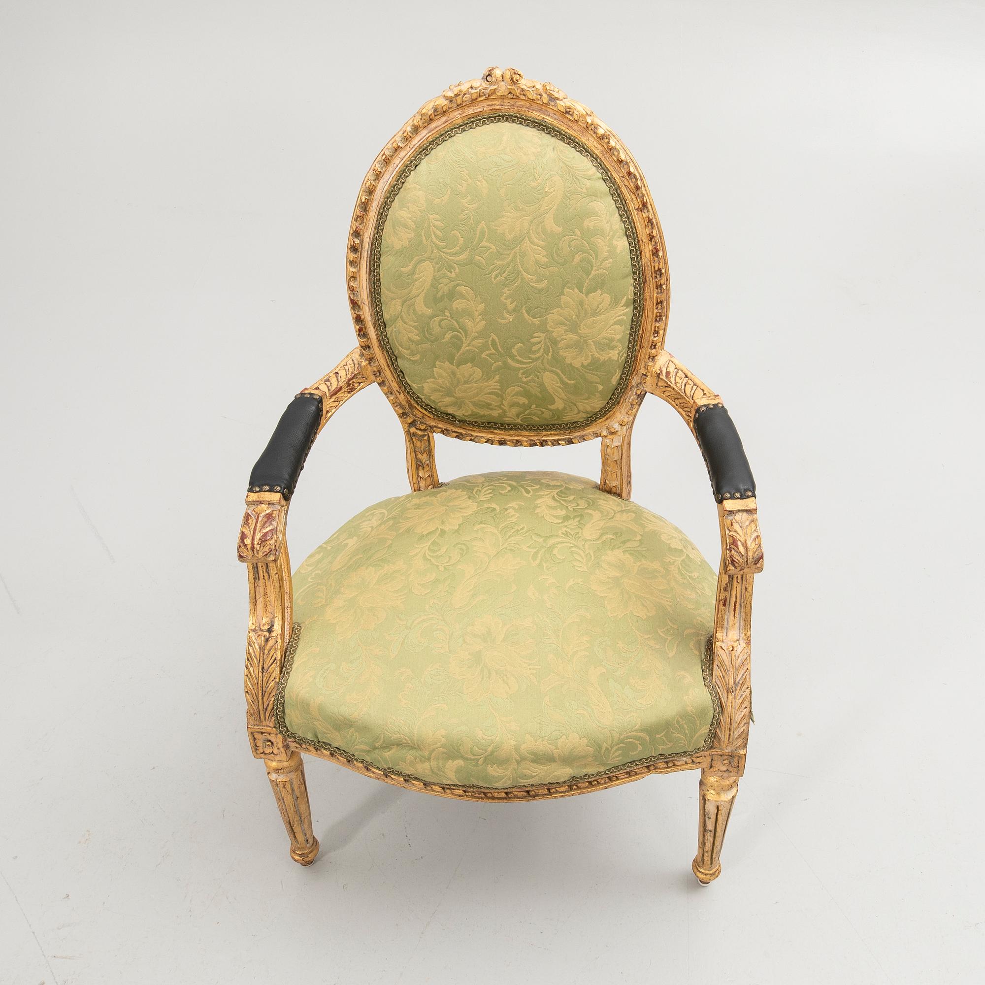 Karmstol, Louis XVI-stil.