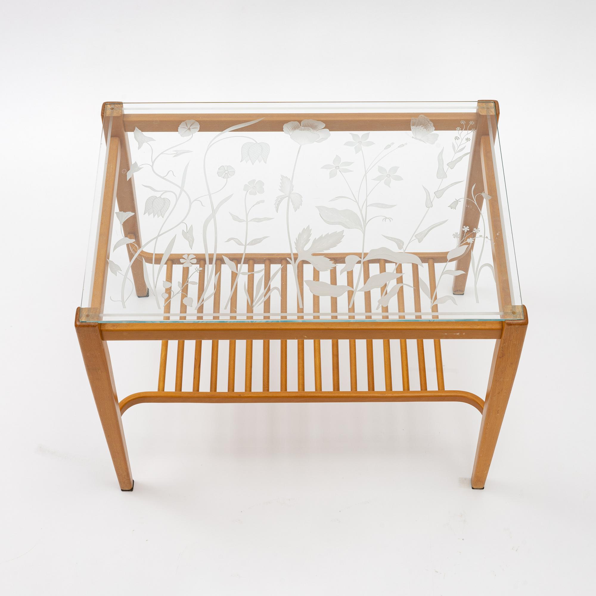 Soffbord/sidobord, 1900-talets mitt.