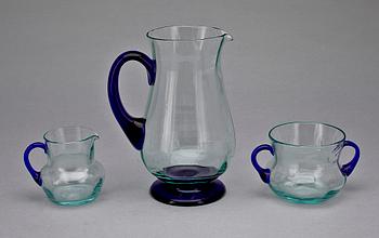 TILLBRINGARE, SKÅL samt MJÖLKKANNA, 3 delar, glas, Simon Gate, 1900-talets första hälft.