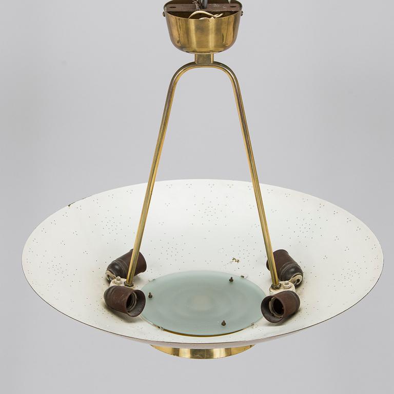 Paavo Tynell, a mid-20th-century '9060' pendant light for Taito, Finland.
