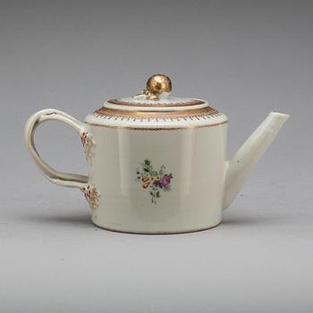 TEKANNA, porslin, Jiaqing, Kina, omkring 1800.