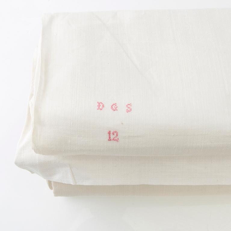 Sheets 10 pcs, early 20th century, cotton, varying sizes.