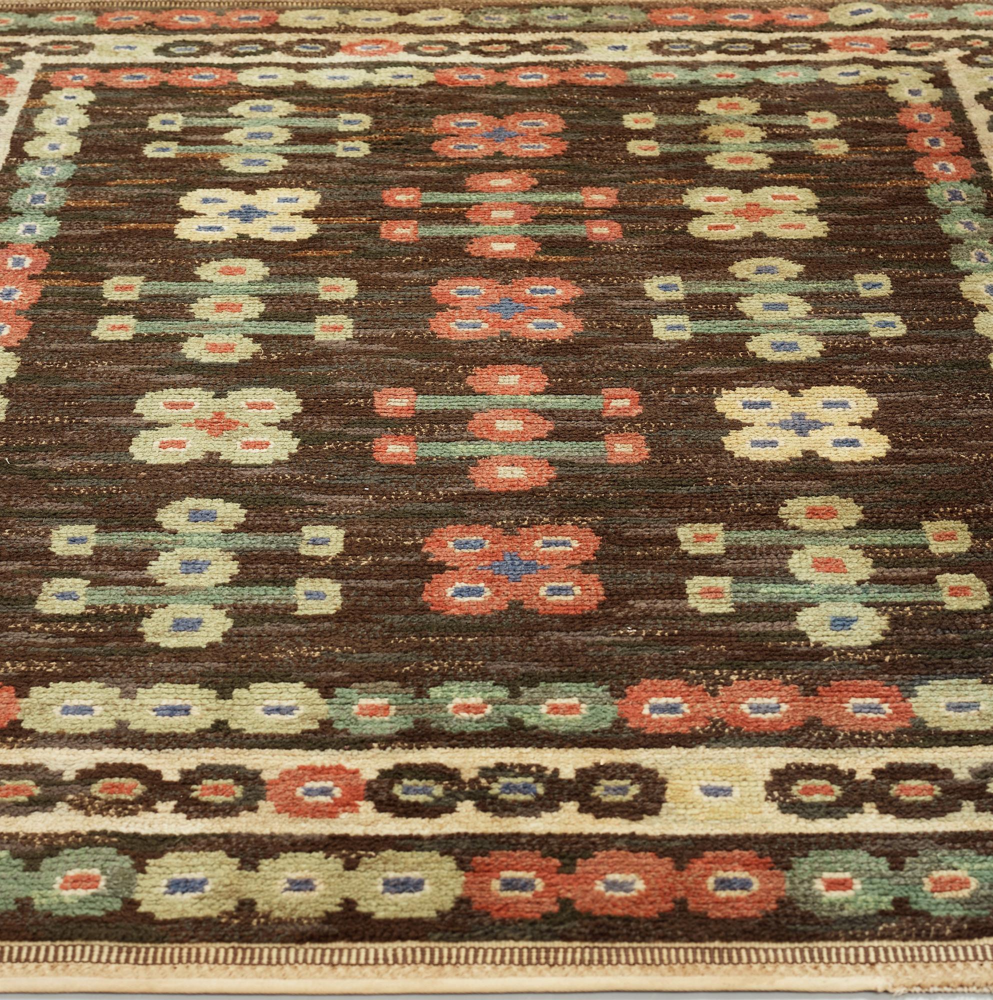 Märta Måås-Fjetterström, MATTA, "Svarta fällen med grönt", flossa, ca 173 x 134 cm, signerad MMF.