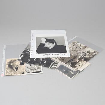 Autographs, movie memorabilia, photos , including Hasse Ekman the older, Karl Gerhard, Tom Cruise, Liza Minelli.