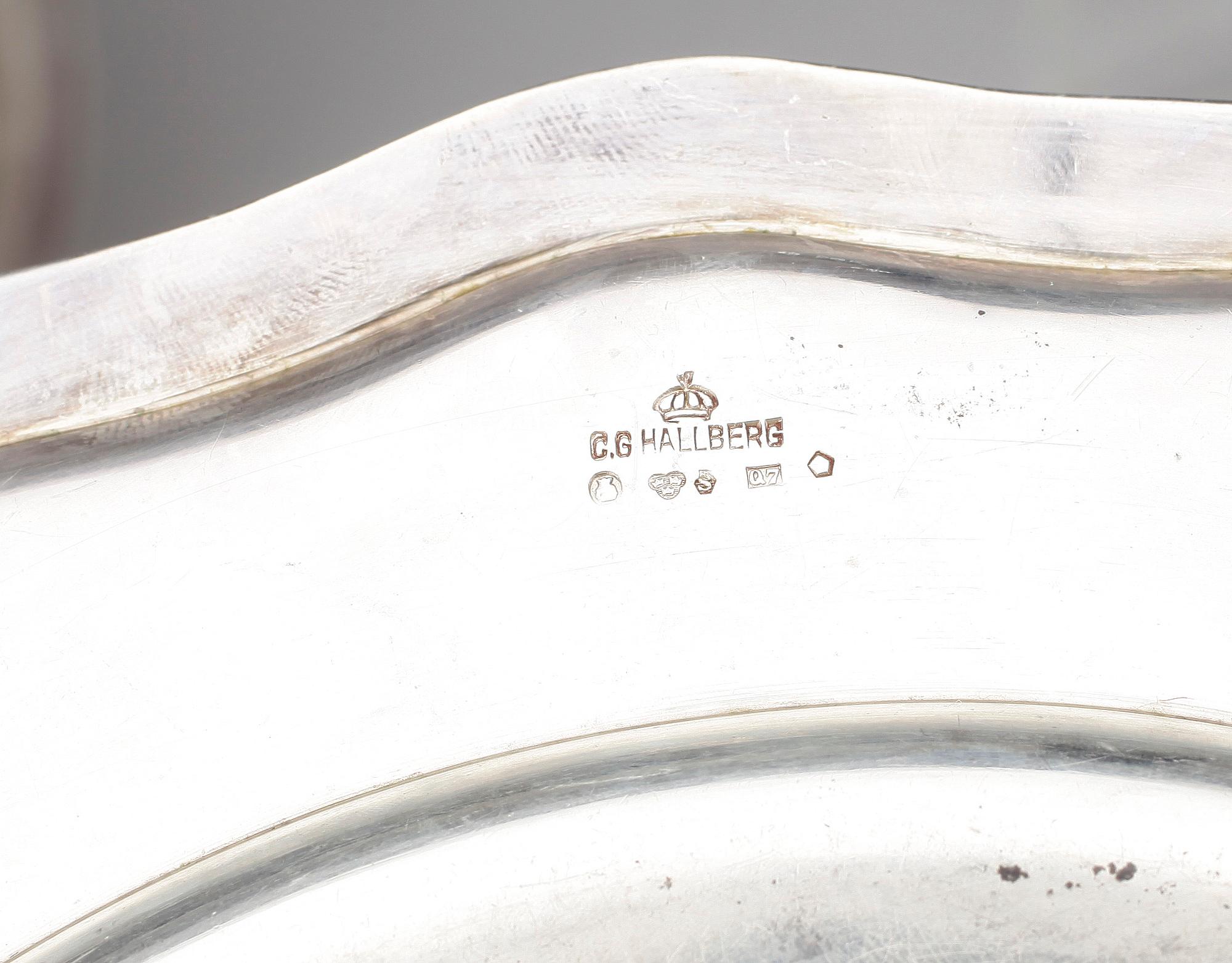 FAT, 5 st, silver, främst C G Hallberg, Stockholm, 1900-tal. Vikt ca 1833 g.